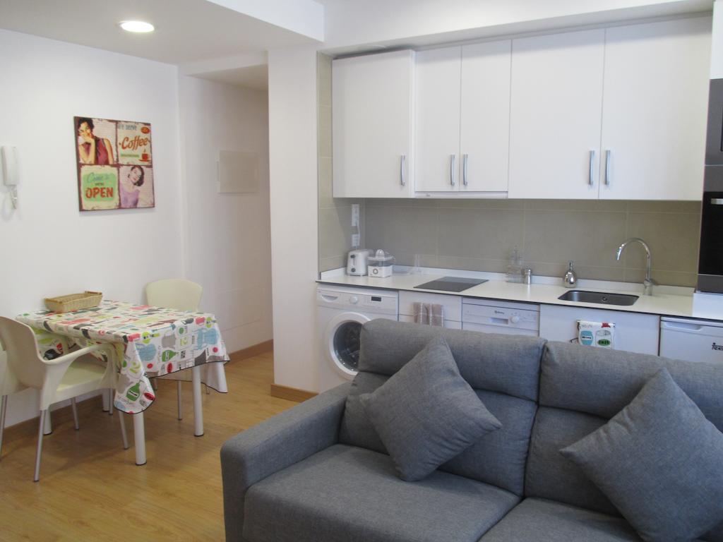 Apartamentos Grosen San Sebastian Bilik gambar